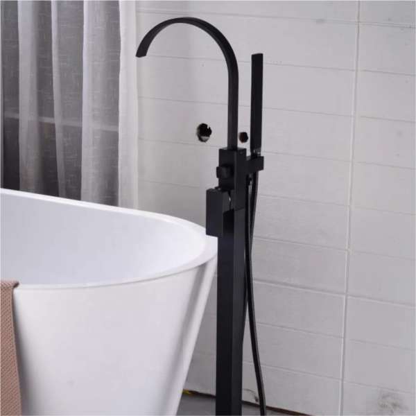 Sierra Freestanding Bath Mixer — Matte Black