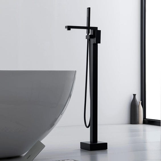 Elara freestanding bath mixer - Black
